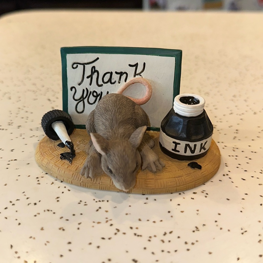 Charming Tails “Thank you!” club member edition 98/700! Intro:1997 Retired:1998
